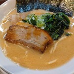 醤油豚骨ラーメン きんいろ - 