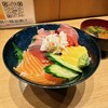 伏見のランチは海鮮丼
