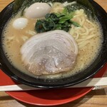 横浜家系ラーメン 角蔵家 - 