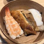 Sushi Sake Sakana Sugidama - シュウマイ３種盛り合わせ