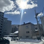 Morihiko - ちょっと駅から細い道を歩くので、雪が積もっていたこの日は大変でした…