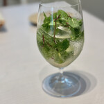 レミニセンス - ミントにシロップを炭酸で割ってあり、すっきり爽やか＾＾