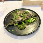 klootch - サバと糸島アスパラの炭火焼きセリミョウガソース