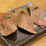 肉酒場おたけ - 