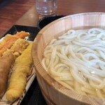 丸亀製麺 - 
