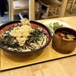 武蔵野 伝統の味 涼太郎 - 料理写真:■ミックスつけめん 3L
（ミニサラダ・肉汁・天ぷら・のりセット価格） ￥899