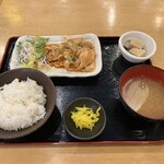Yatai Izakaya Oosaka Manmaru - 豚キムチ定食