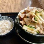 Nikujiru Udon No Nantetsu - 