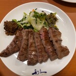 牛たん炭焼き 利久 - 