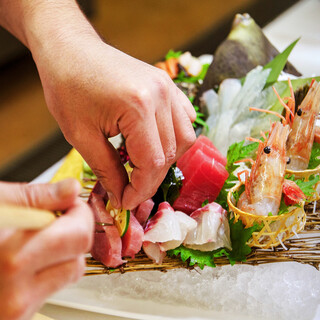 料亭「吉兆」の料理人が手がける創作和食の数々