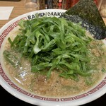 まこと屋 稲沢店 - 九条ねぎ背脂醤油ラーメン1030円