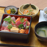 本通り 然然 - 贅沢海鮮重