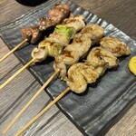 Kushiyaki Baru Wan Tsu Suri - 