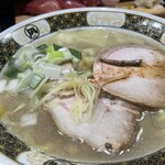 すごい煮干ラーメン 野毛 すし 釣りきん - 