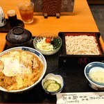 朝日屋 - カツ丼セット