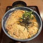 Dondon Tei - 特盛親子丼･赤出汁付き(930円)