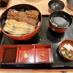 福乃城 - 紅白うな丼 1尾 2900円