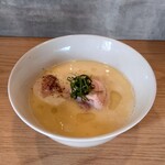 らーめんMAIKAGURA - 白トリュフオイル香る鶏白湯麺  1,260円