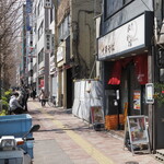 麺庵 利休 - となりのとなりは麺屋 ねむ瑠さん