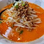 屯舎 華 - 令和6年4月 ランチタイム(11:30〜15:00)
            担々麺 税込790円