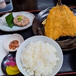 市場食堂 せん政水産 - 