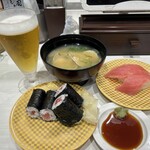 243846413 - 一人飲みの最初はこんな感じ！