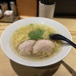 塩らー麺 本丸亭 - 