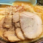 横濱家系ラーメン たくみ家 - 