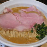 NIBOSHI MANIA - 自家製甘海老煮干とアサリの濃厚煮干ソバ