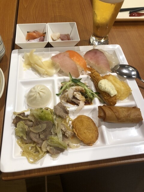 生ビだけでなく日本酒も飲み放題なんです : 湯の川観光ホテル祥苑の写真