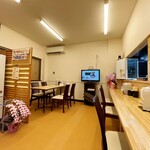 らーめん 戸丸屋 - 店舗内観