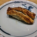 鮨裕 - 横浜野島の穴子  時期的にまだ脂が弱いので蒲焼仕立♪敢えての弾力残し。旨し！