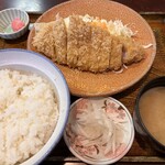 とんかつ 味よし - 