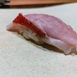 鮨裕 - 下田の金目 皮目炙り♪