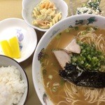 不二家食堂 - ラーメン定食　￥６００　※消費税改正前