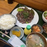 ニュー赤坂焼肉店 - 