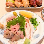 Binchou Sumibi Yakitori Kadokura Shouten - 肉刺し盛り
