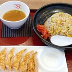 8番らーめん - 期間限定海老餃子  単品スープつきチャーハン