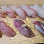 寿司 魚がし日本一 - 本日の白身 かんぱち 真鯛 はまち あじ いわし