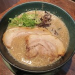 博多とんこつ 天神旗 - 