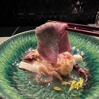 HIKARI - 