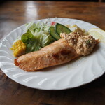 TOMY カナダハウス - 料理写真:キングサーモンのカナディアンソティ