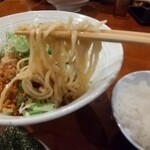 ラーメン サンガ - 特製まぜそば（期間限定）の麺