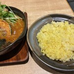 スープカレーGARAKU - チキンレッグと野菜カレー
