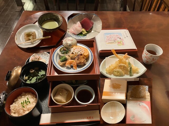 Kyokaiseki Minokichi Shinsaibashi Midosuji Ten