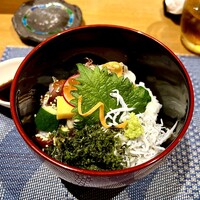 お料理 とみやま - 海鮮丼