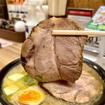 藤一番 - 肉厚チャーシュー麺(10倍量×2枚)(バター,メンマ)