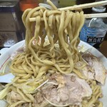 ラーメン二郎 - 小ぶた麺アップ