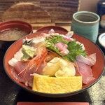 どんと屋 - 海鮮丼