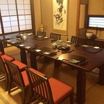 旬菜料理 苧麻 - テーブル席　足がお辛い方、外国の方のおもてなしにも。長居できる空間です